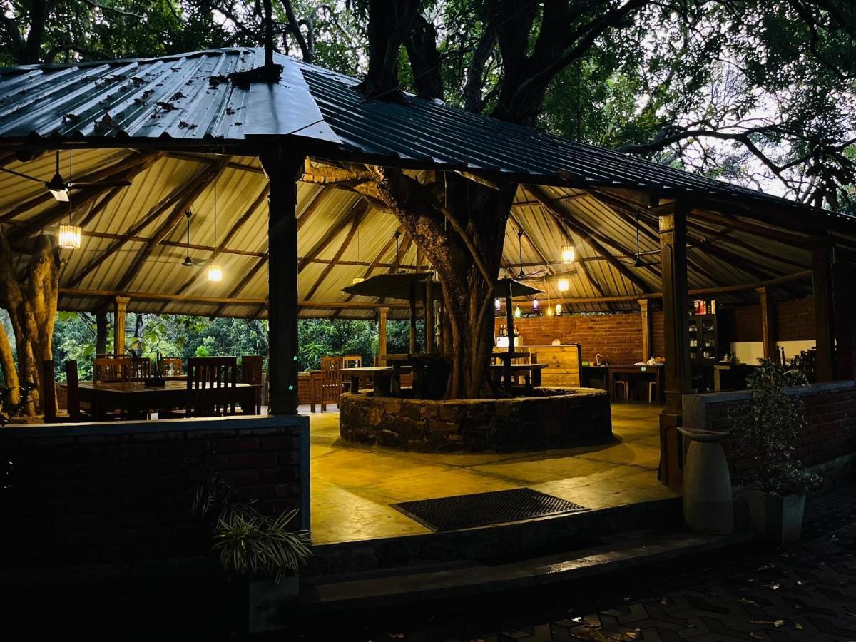 Birds Paradise Inn Udawalawe Bagian luar foto