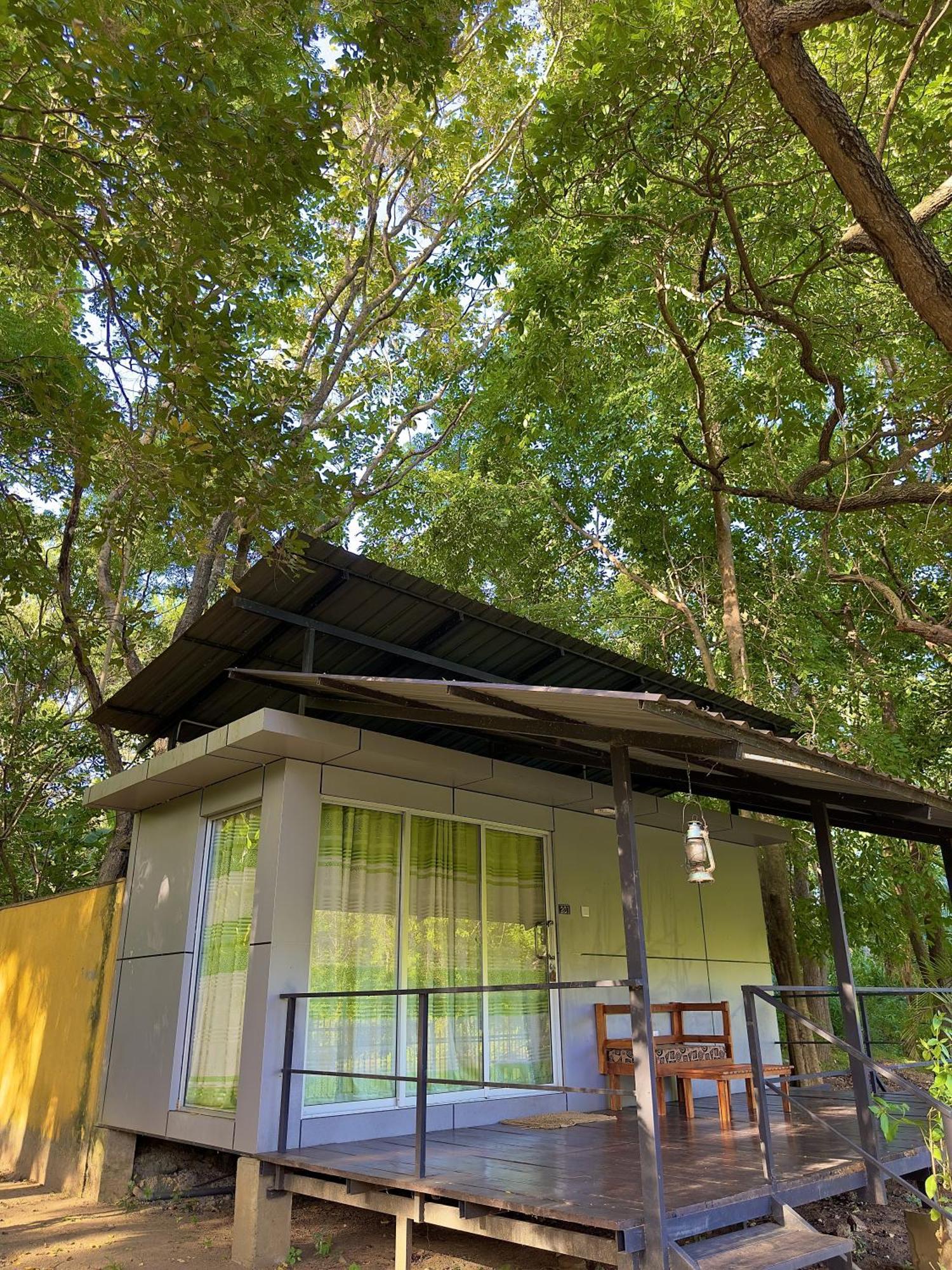 Birds Paradise Inn Udawalawe Bagian luar foto