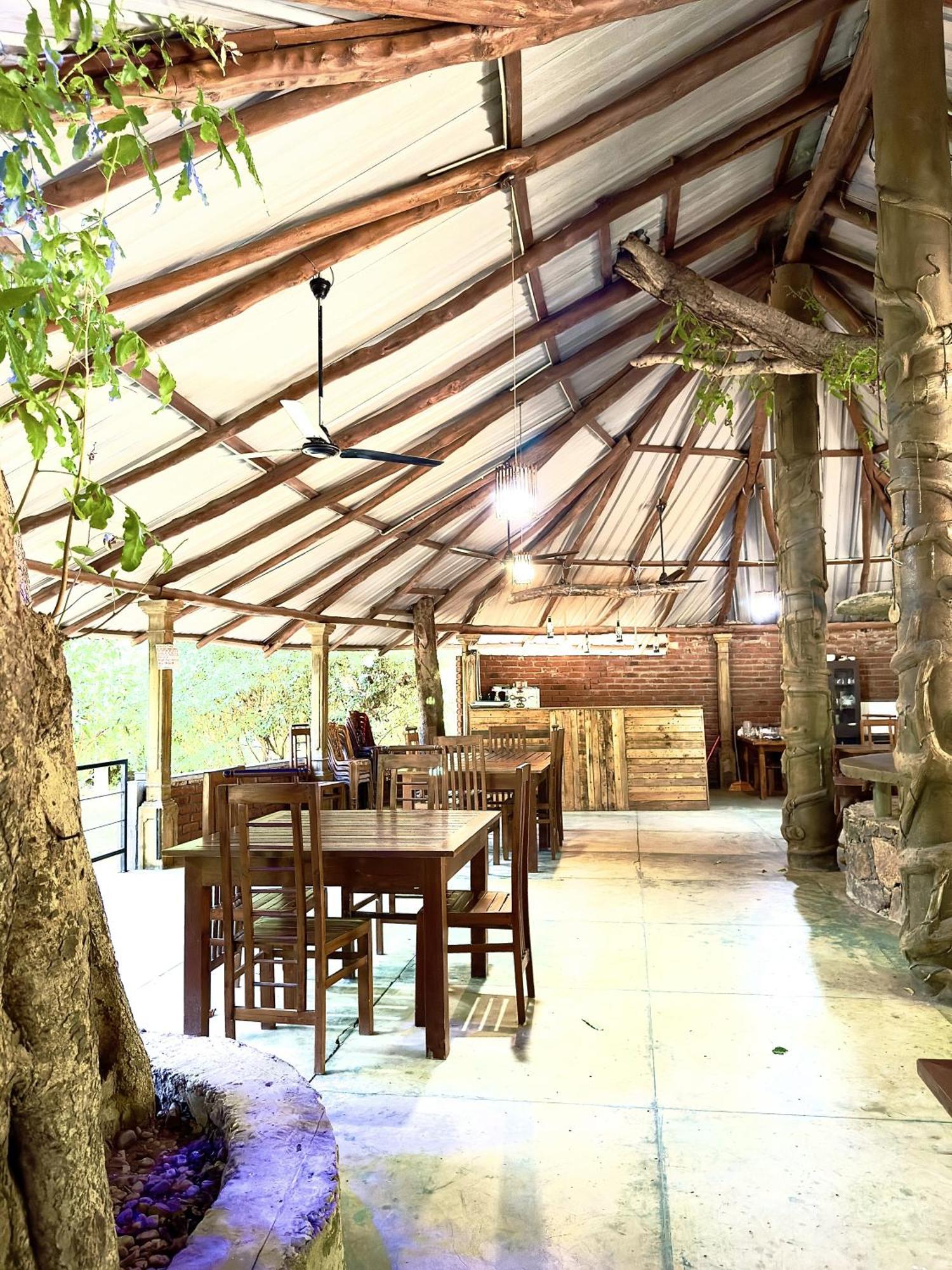 Birds Paradise Inn Udawalawe Bagian luar foto